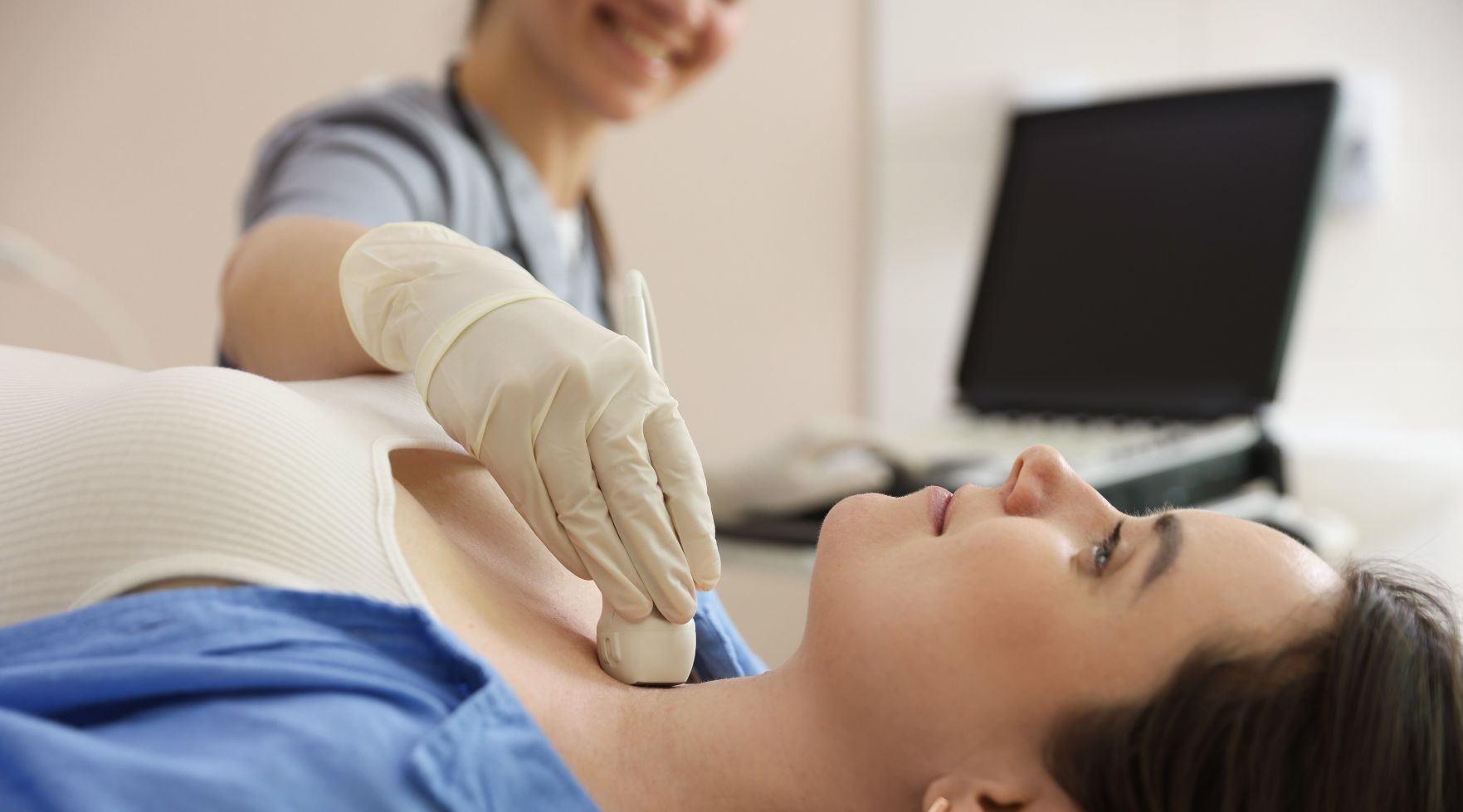 USG tarczycy – kiedy i dlaczego warto je wykonać